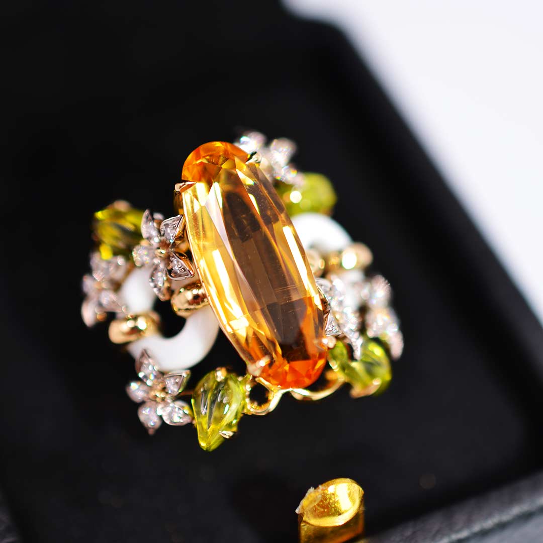 Bague fleur d'oranger par Mathilde Perney